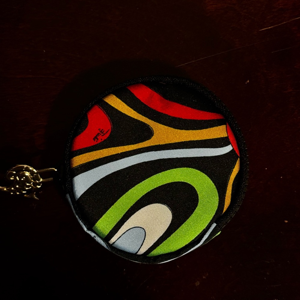 New PUCCI MARMO Round Coin Purse - Picture 5 of 9